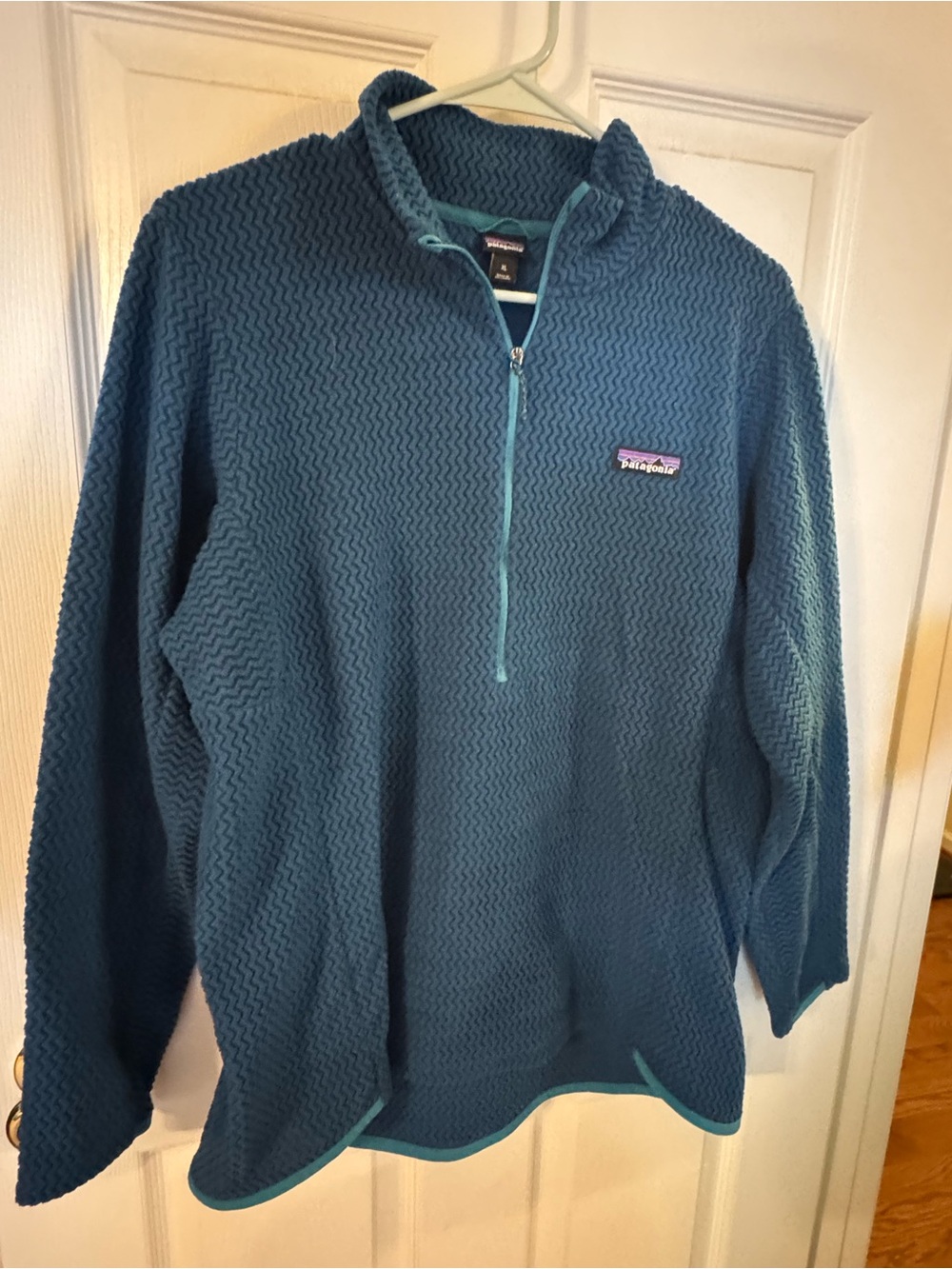 Patagonia Women's Teal Half-Zip Textured Fleece V-Neck